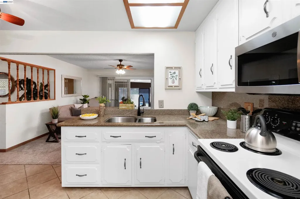 506 Caleb Place Hayward CA 94544