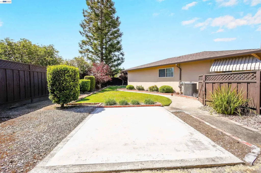 506 Caleb Place Hayward CA 94544