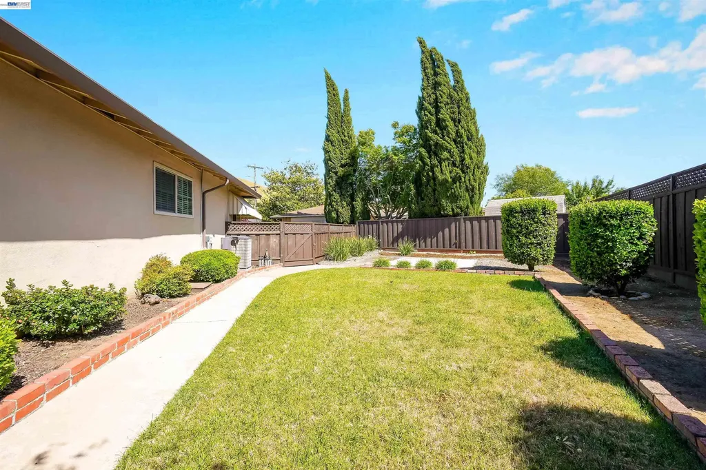 506 Caleb Place Hayward CA 94544
