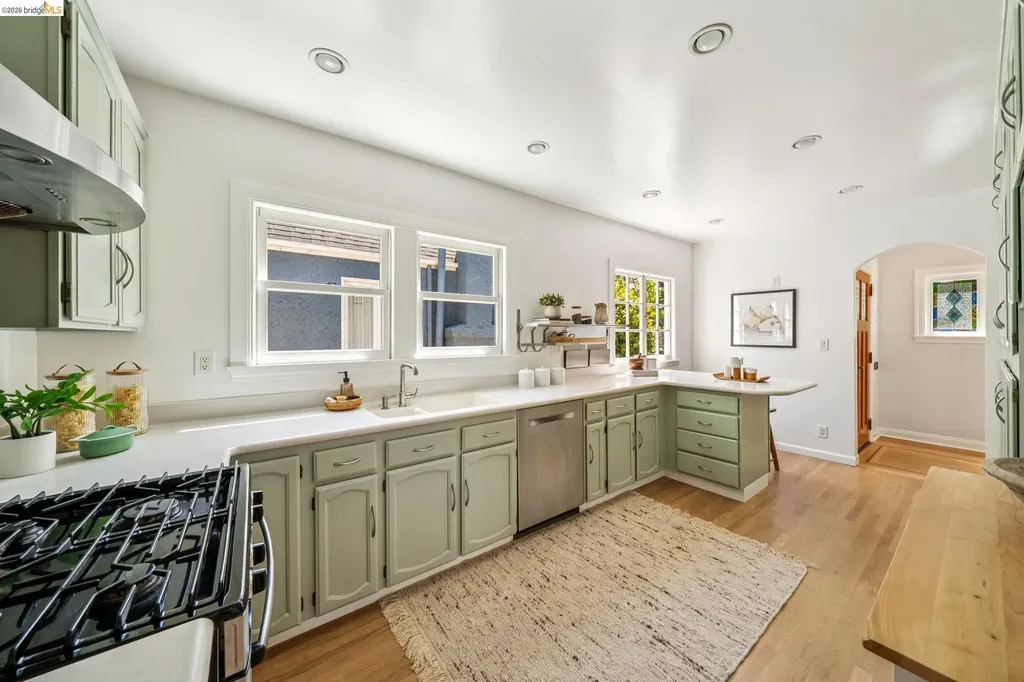 1339 Thousand Oaks Boulevard Albany CA 94706