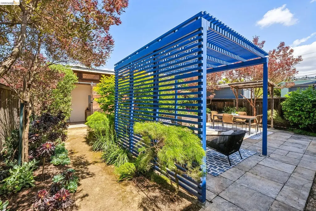 1339 Thousand Oaks Boulevard Albany CA 94706