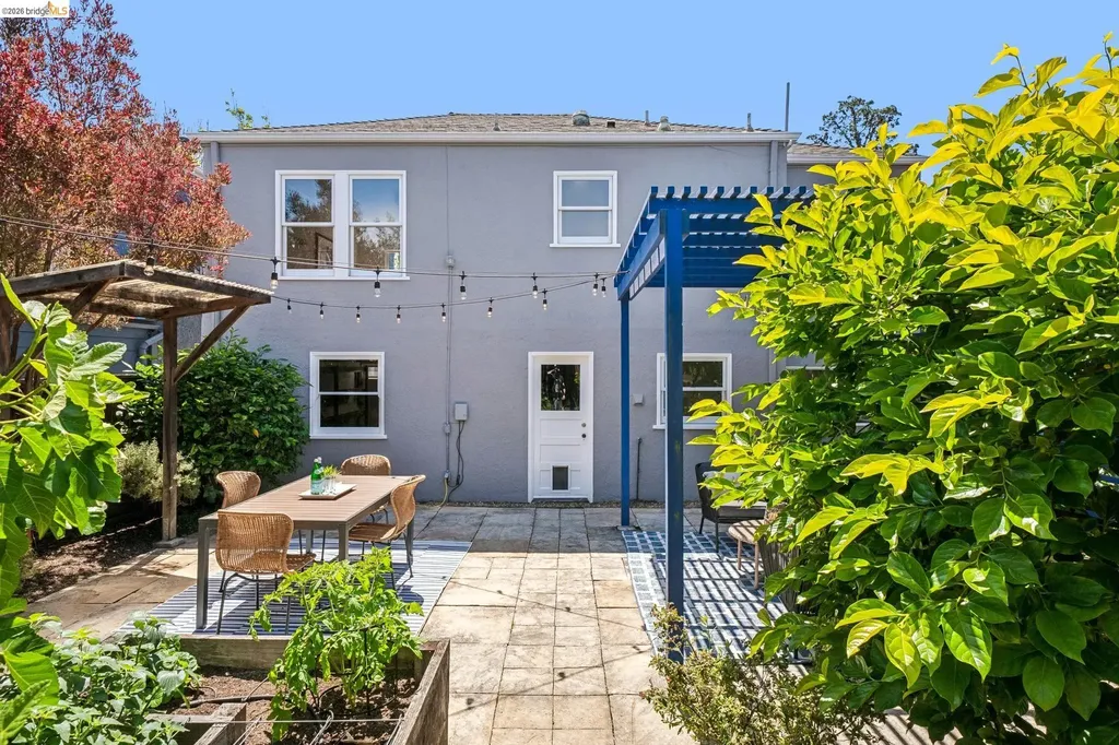 1339 Thousand Oaks Boulevard Albany CA 94706