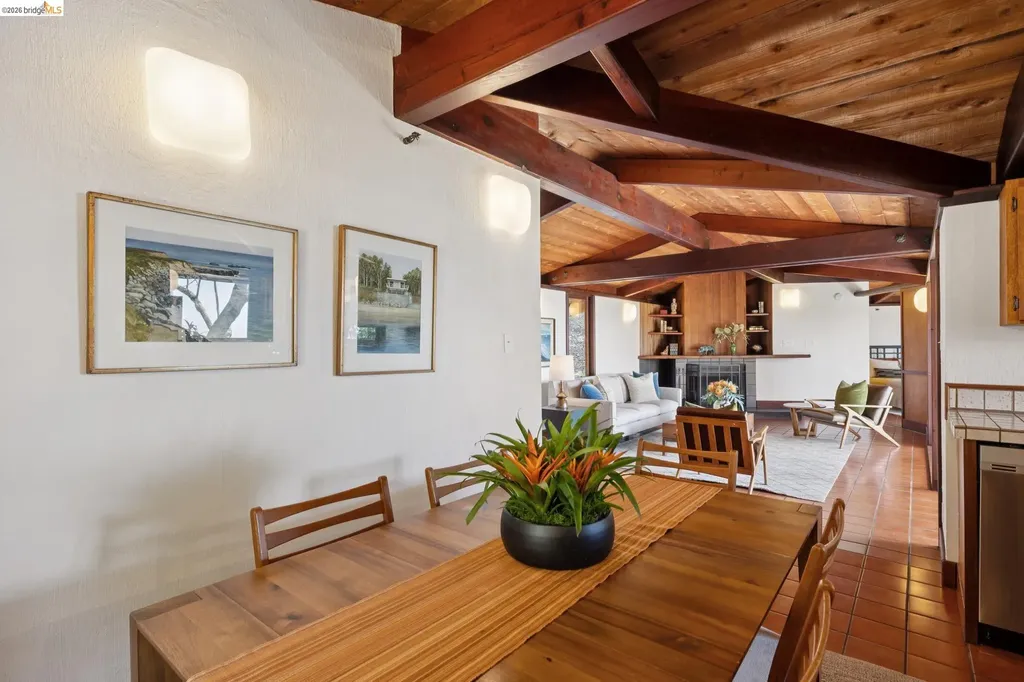 3343 Dwight Way Berkeley CA 94704
