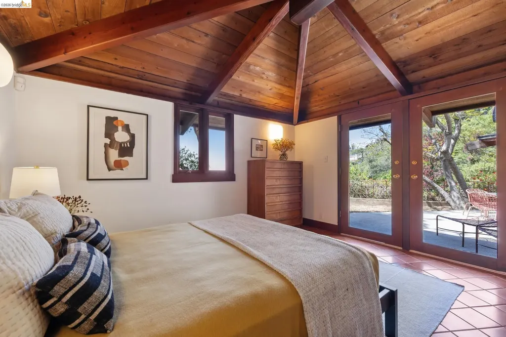 3343 Dwight Way Berkeley CA 94704