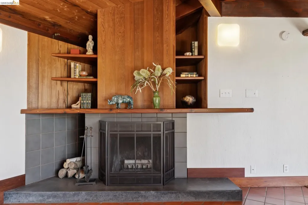 3343 Dwight Way Berkeley CA 94704