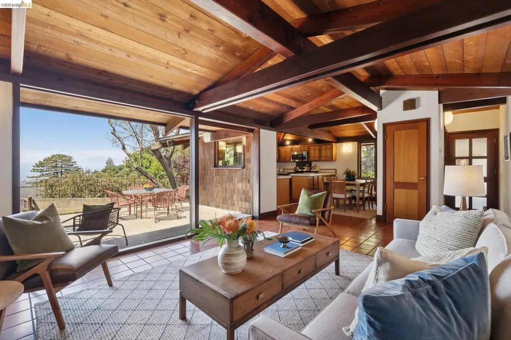 3343 Dwight Way Berkeley CA 94704