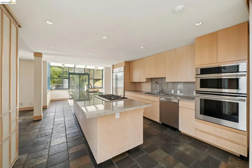 319 Tappan Terrace Orinda CA 94563