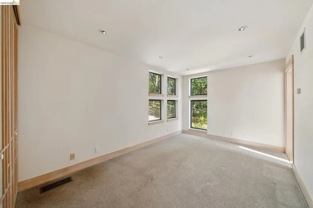 319 Tappan Terrace Orinda CA 94563
