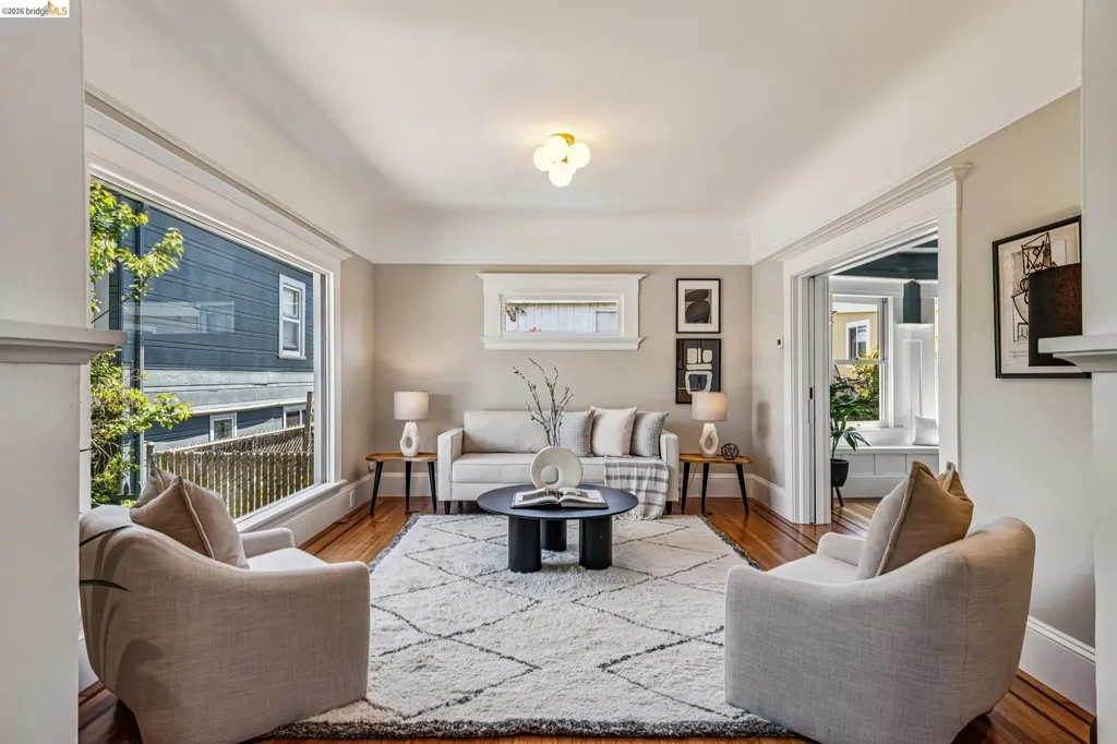 6521 Dover Street Berkeley CA 94703