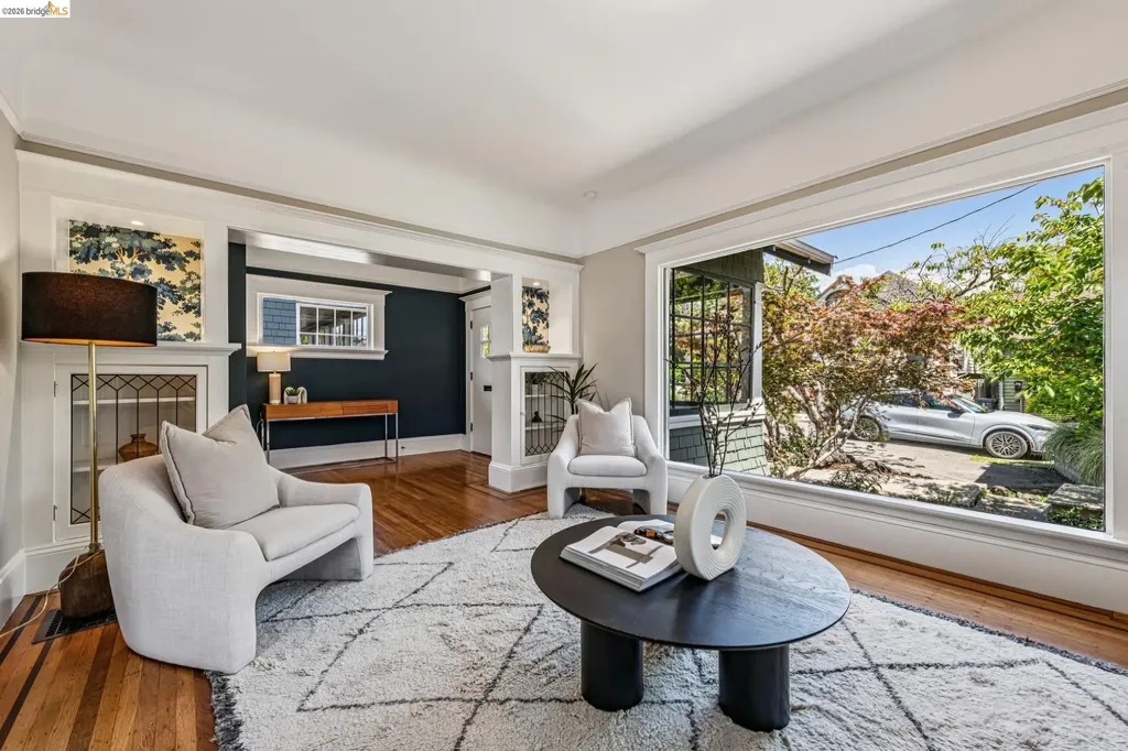 6521 Dover Street Berkeley CA 94703