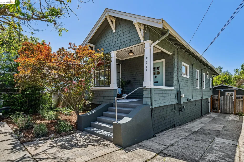 6521 Dover Street Berkeley CA 94703