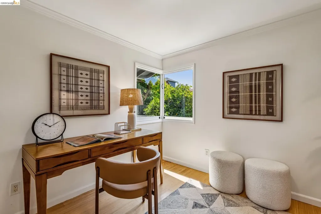 6521 Dover Street Berkeley CA 94703