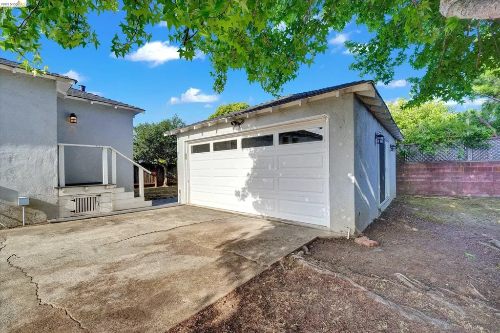 645 31st Street Richmond CA 94804