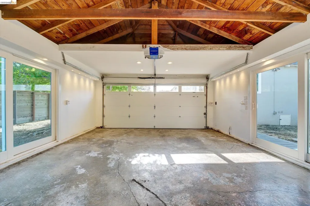 645 31st Street Richmond CA 94804