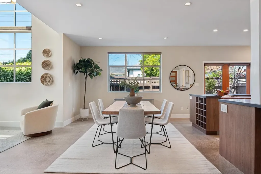 829 21st Street Oakland CA 94607