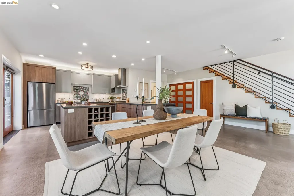 829 21st Street Oakland CA 94607