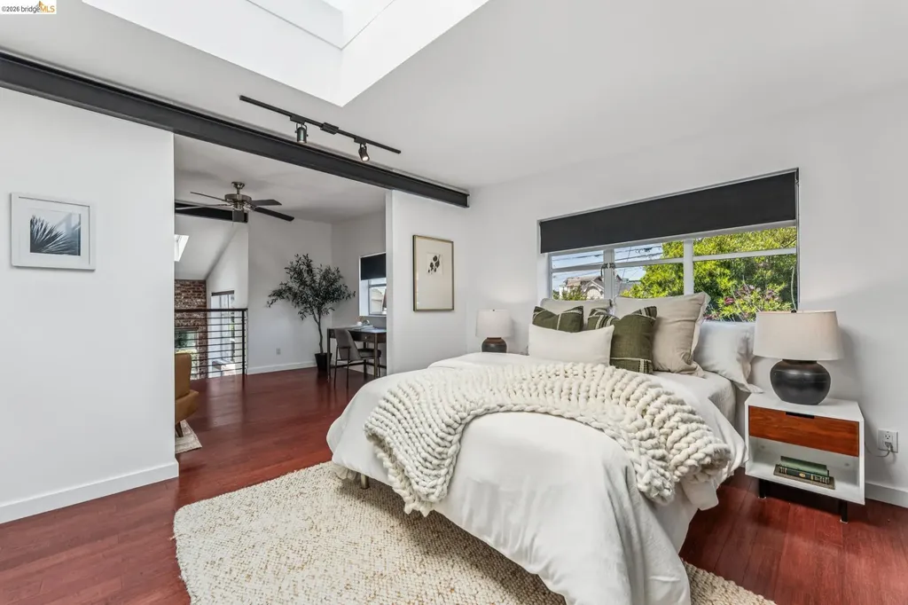 829 21st Street Oakland CA 94607
