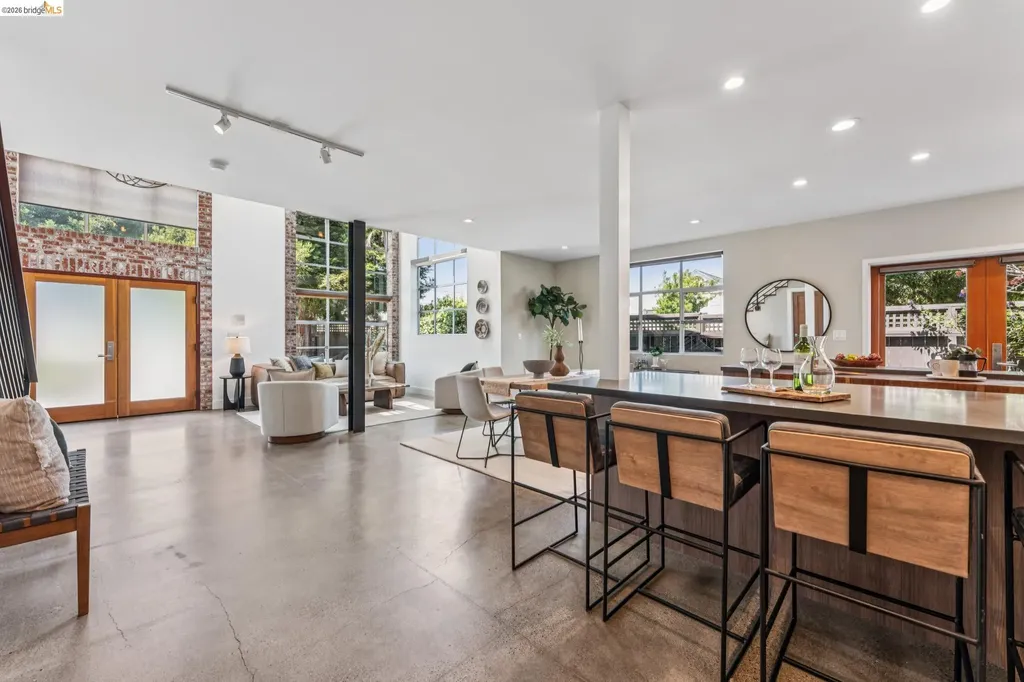 829 21st Street Oakland CA 94607