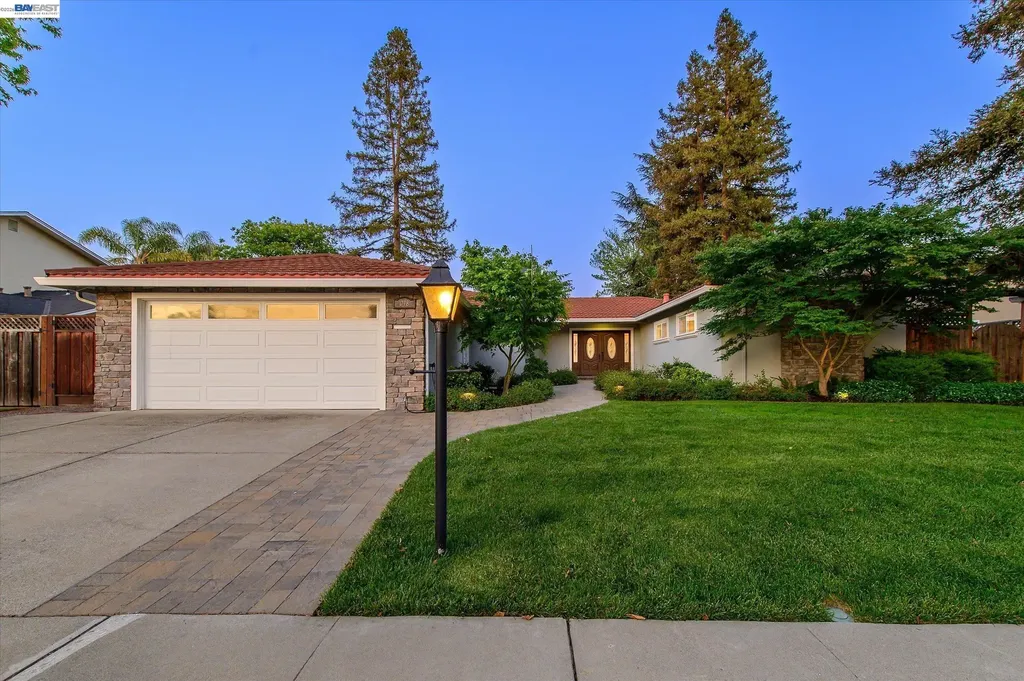 1778 Beachwood Way Pleasanton CA 94566