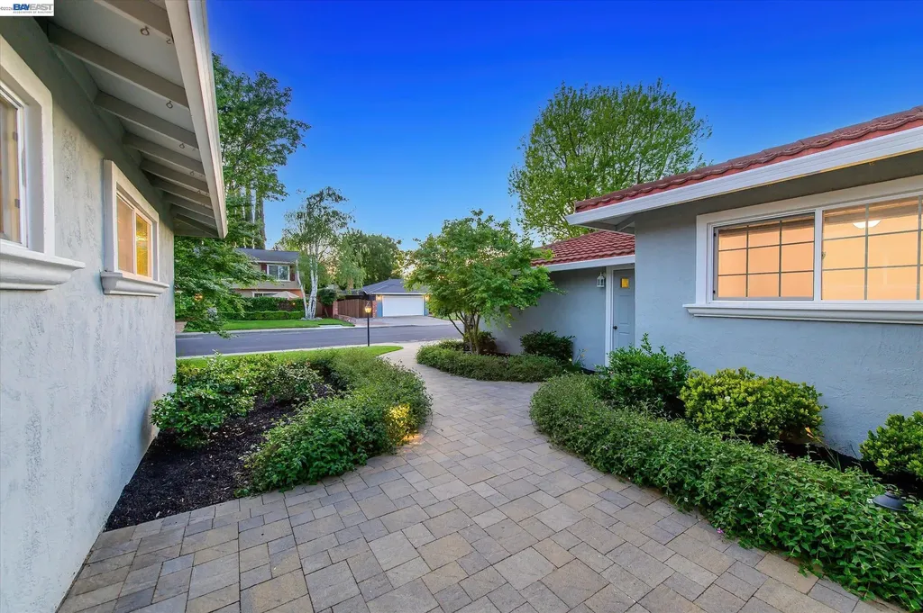 1778 Beachwood Way Pleasanton CA 94566
