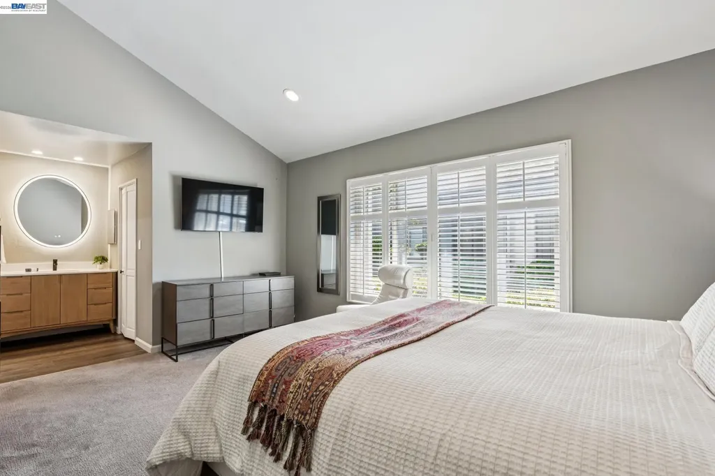 3430 Camanoe Lane Alameda CA 94502