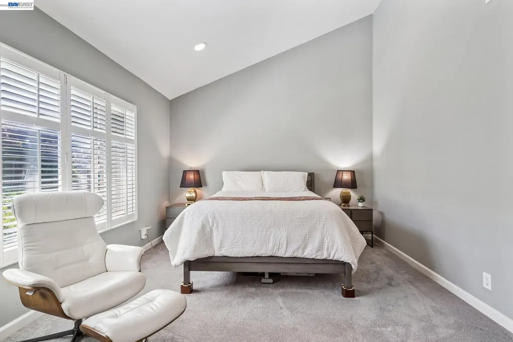 3430 Camanoe Lane Alameda CA 94502