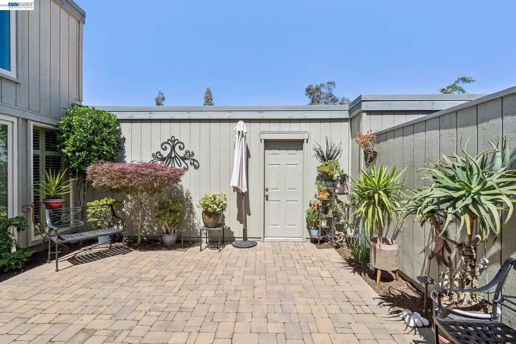 3430 Camanoe Lane Alameda CA 94502