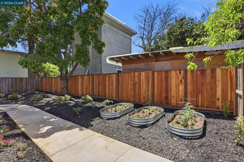 21167 Gribben Avenue Hayward CA 94541