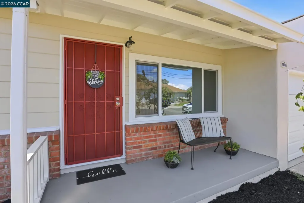 21167 Gribben Avenue Hayward CA 94541