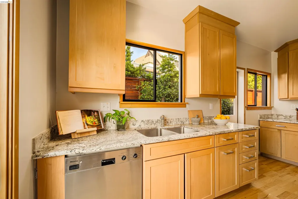 64 Colorado Avenue Berkeley CA 94707