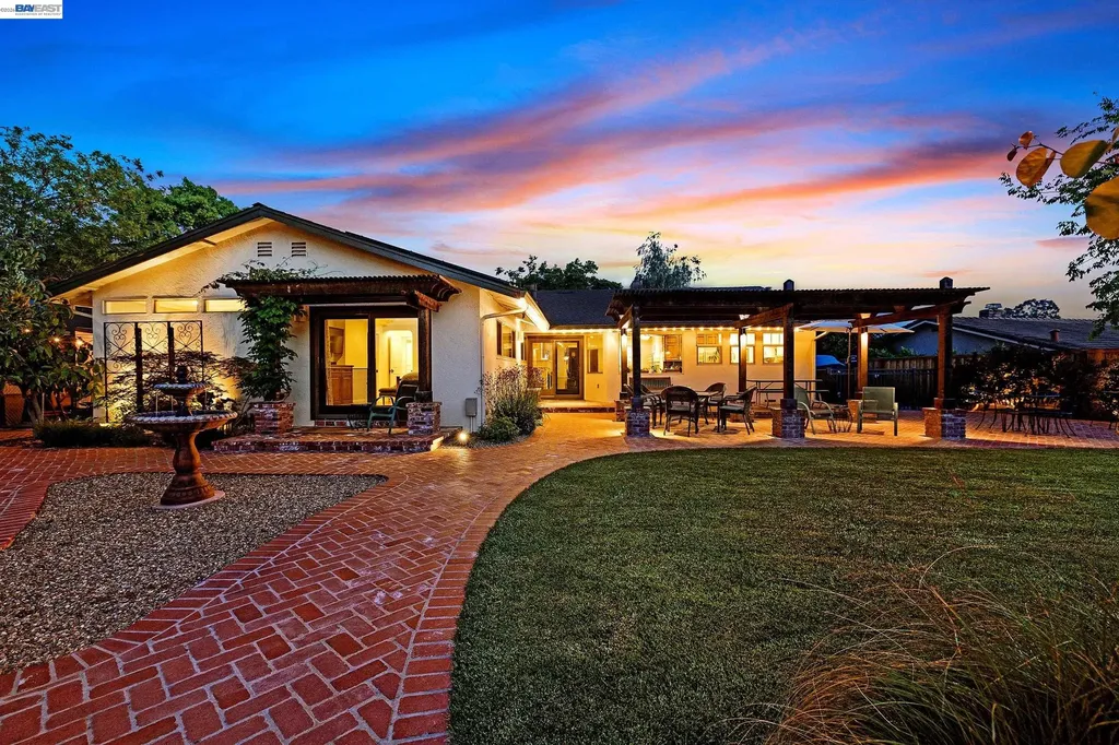 1152 Farmington Way Livermore CA 94550