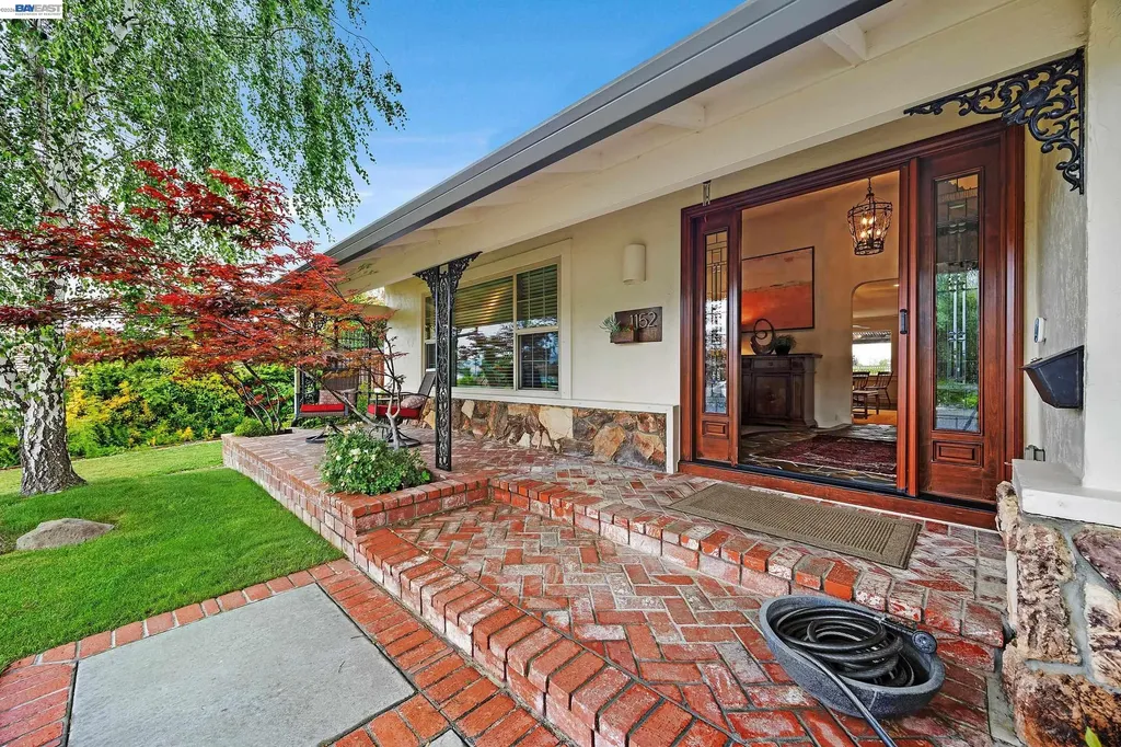 1152 Farmington Way Livermore CA 94550