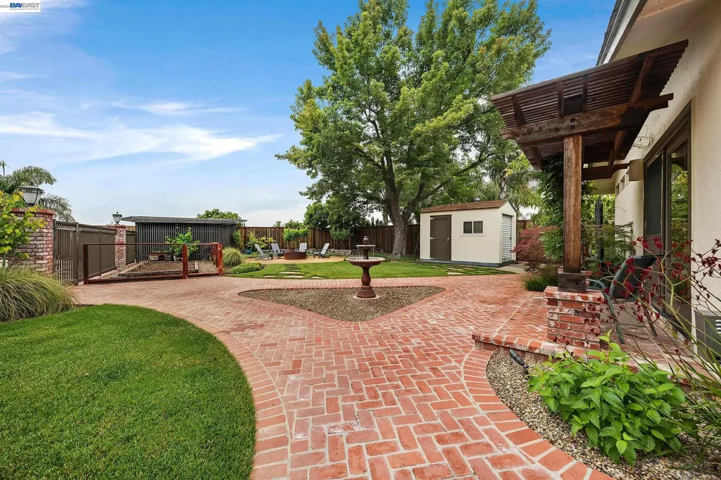 1152 Farmington Way Livermore CA 94550