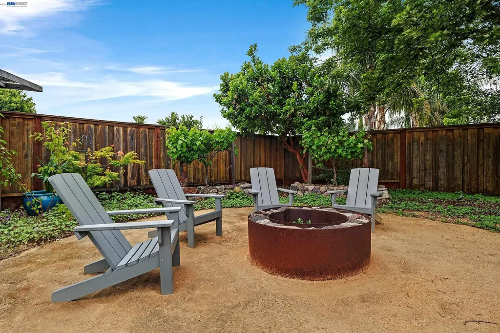 1152 Farmington Way Livermore CA 94550