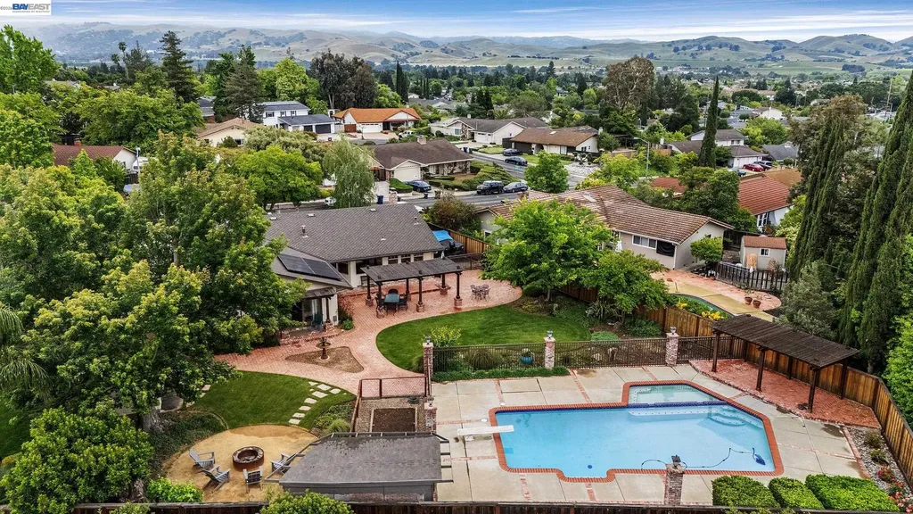 1152 Farmington Way Livermore CA 94550