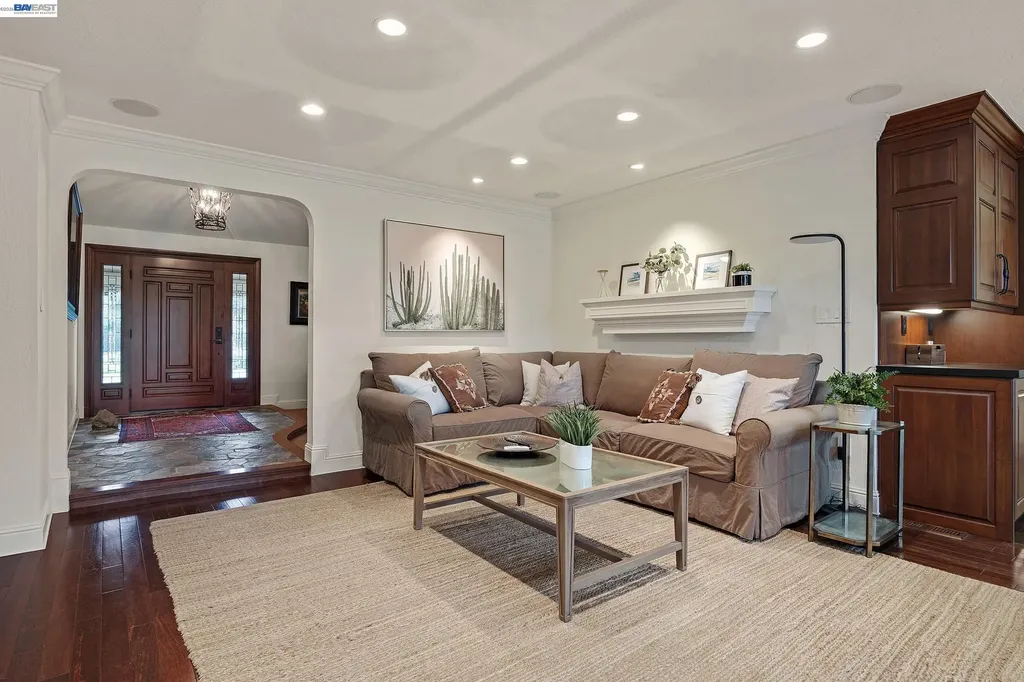 1152 Farmington Way Livermore CA 94550