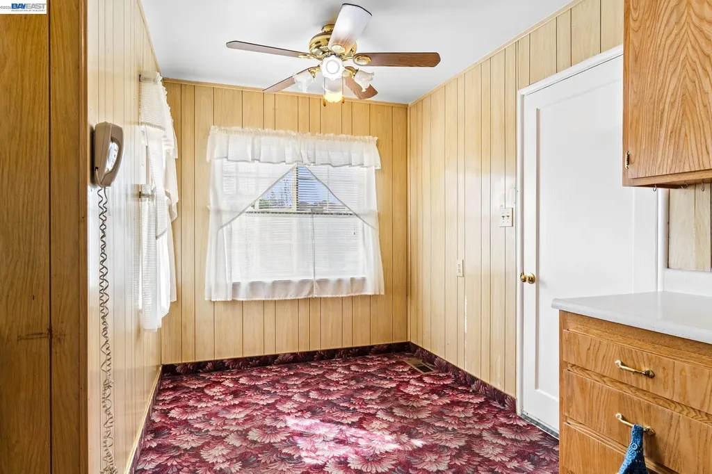 324 Berry Avenue Hayward CA 94544