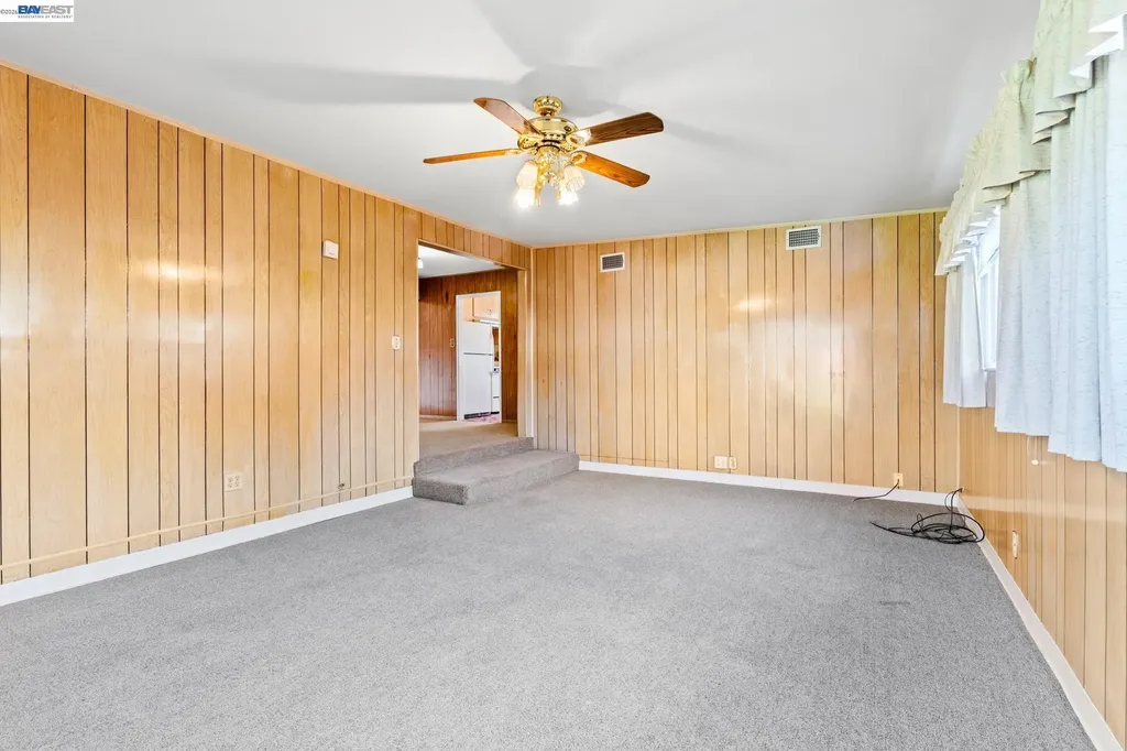 324 Berry Avenue Hayward CA 94544