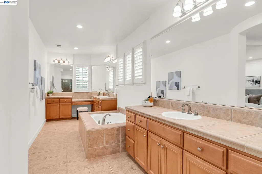 1692 Lagoon Road Pleasanton CA 94566