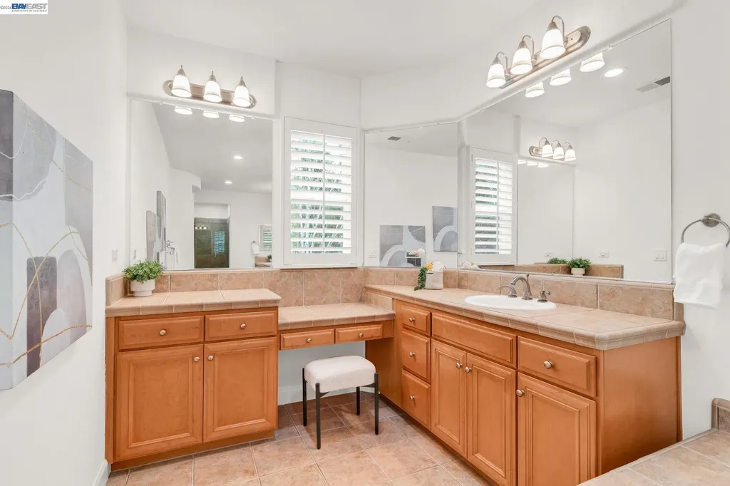 1692 Lagoon Road Pleasanton CA 94566