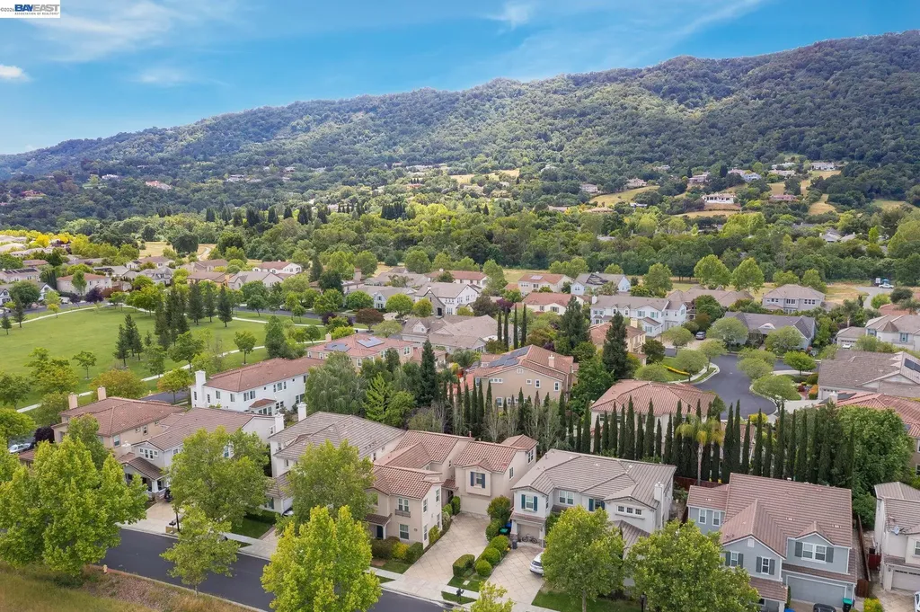 1692 Lagoon Road Pleasanton CA 94566
