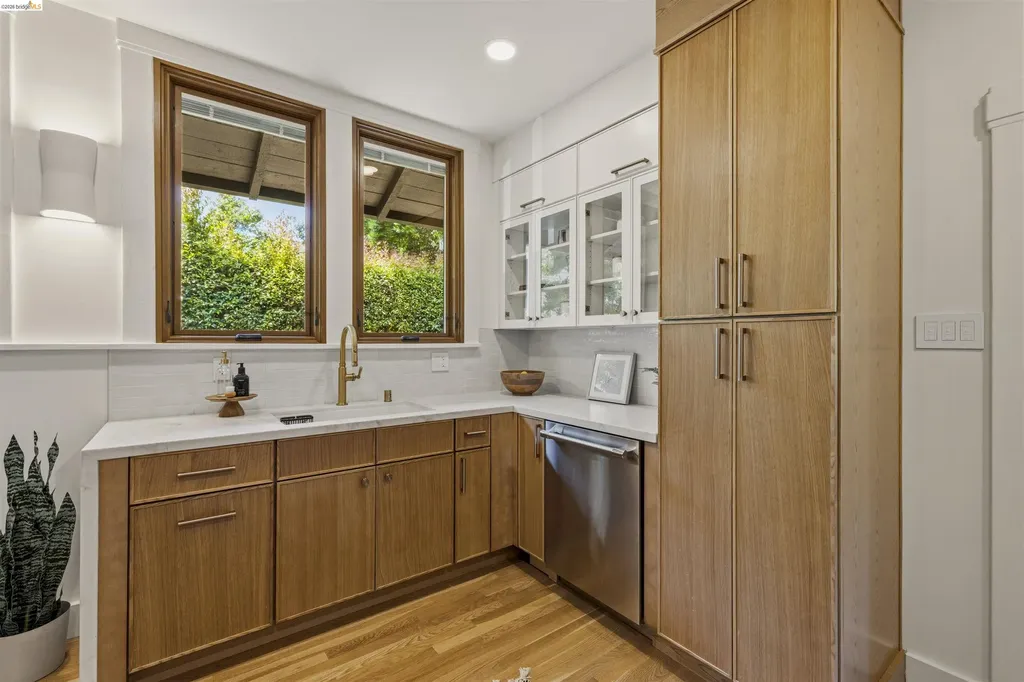 2451 Ashby Avenue Berkeley CA 94705