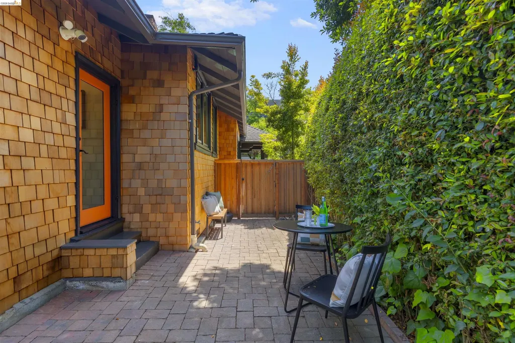 2451 Ashby Avenue Berkeley CA 94705