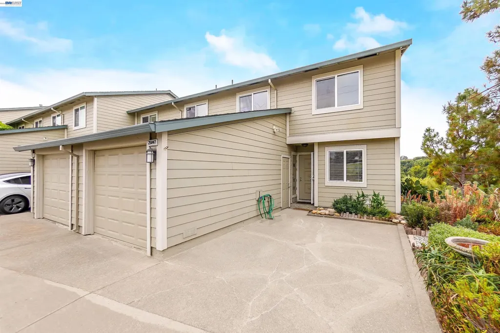 25047 Oakridge Court Hayward CA 94541