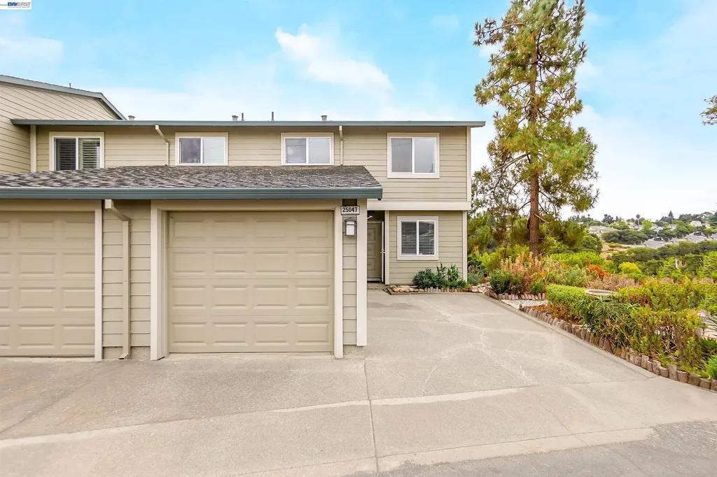 25047 Oakridge Court Hayward CA 94541