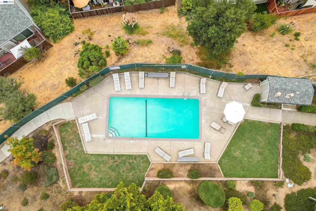 25047 Oakridge Court Hayward CA 94541