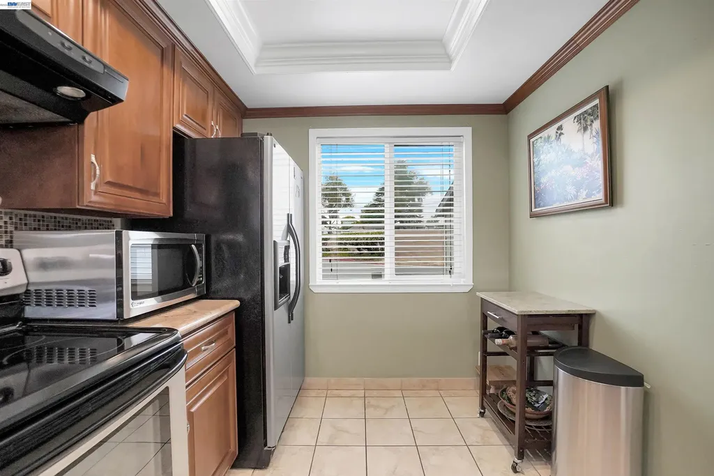 25047 Oakridge Court Hayward CA 94541