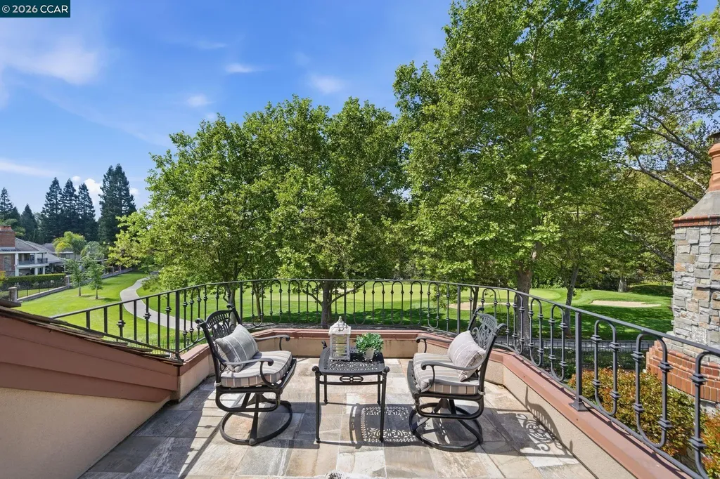 51 Red Cypress Court Danville CA 94506