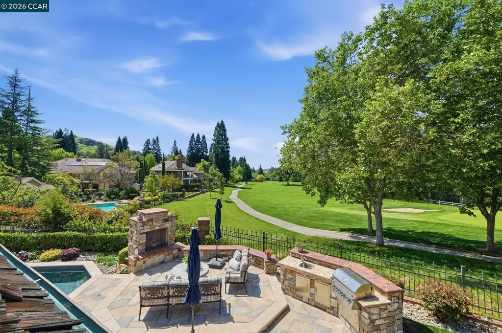 51 Red Cypress Court Danville CA 94506
