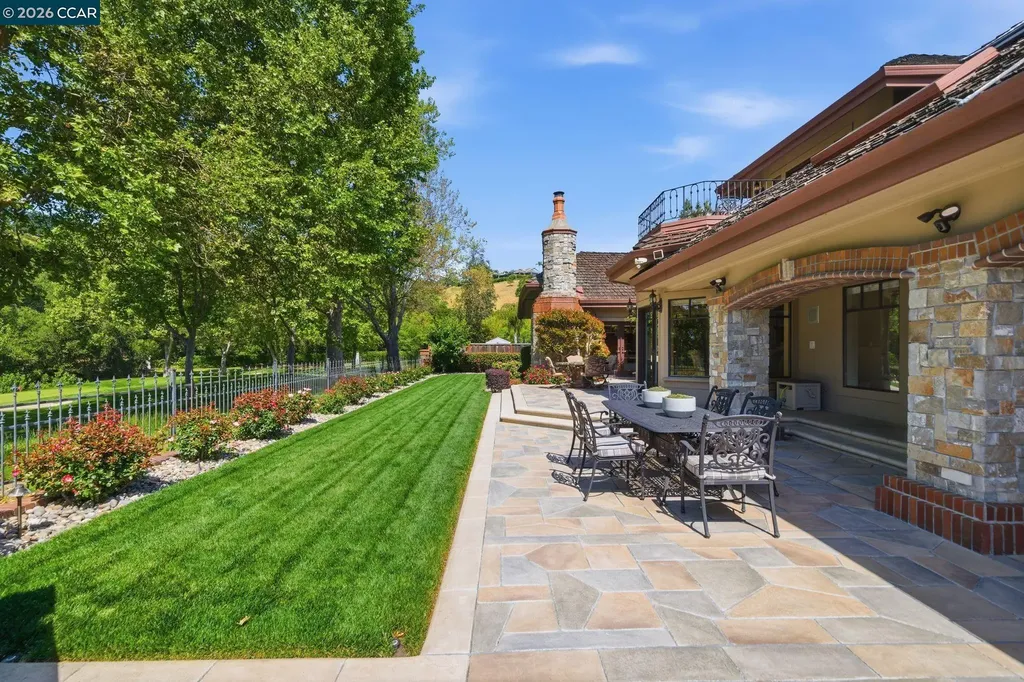 51 Red Cypress Court Danville CA 94506